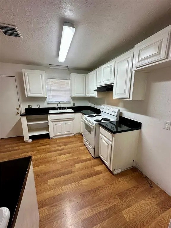 Photo 3 — 6003 NW Dearborn Avenue, Lawton, OK 73505