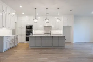 Sold home at 14117 Magnolia Lane