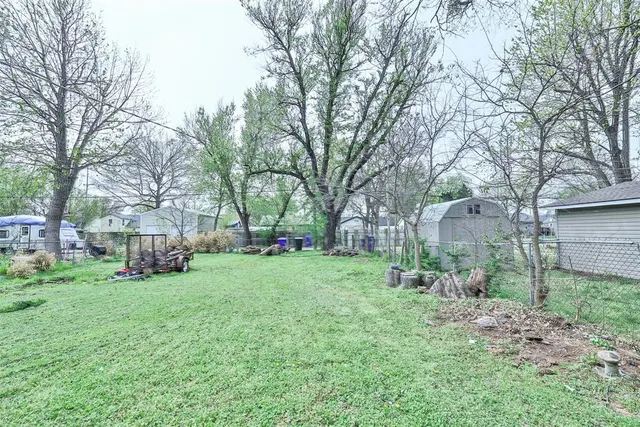 Photo 4 — 830 Nebraska Street, Norman, OK 73069