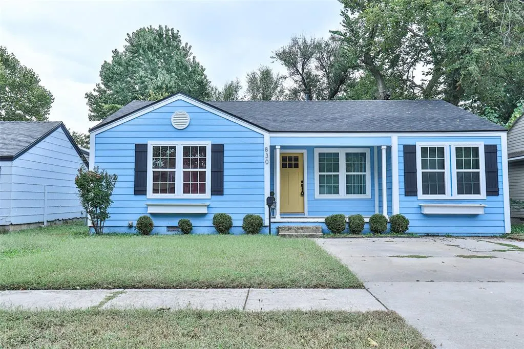 Front exterior — 830 Nebraska Street, Norman, OK 73069