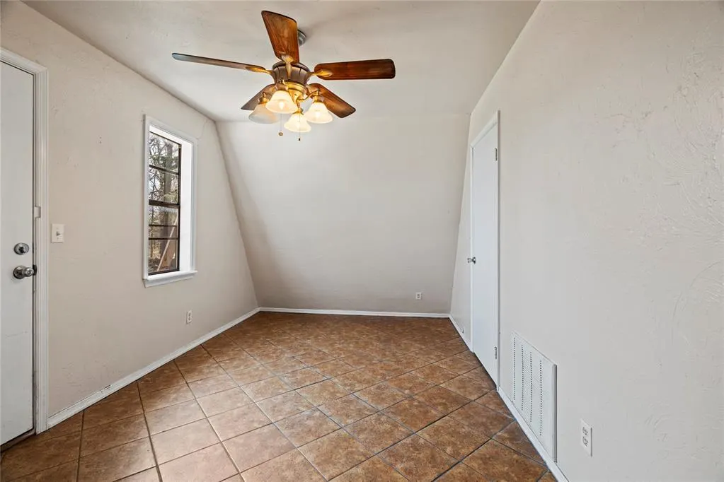 Photo 11 — 2246 Bristow Point Road, McAlester, OK 74501
