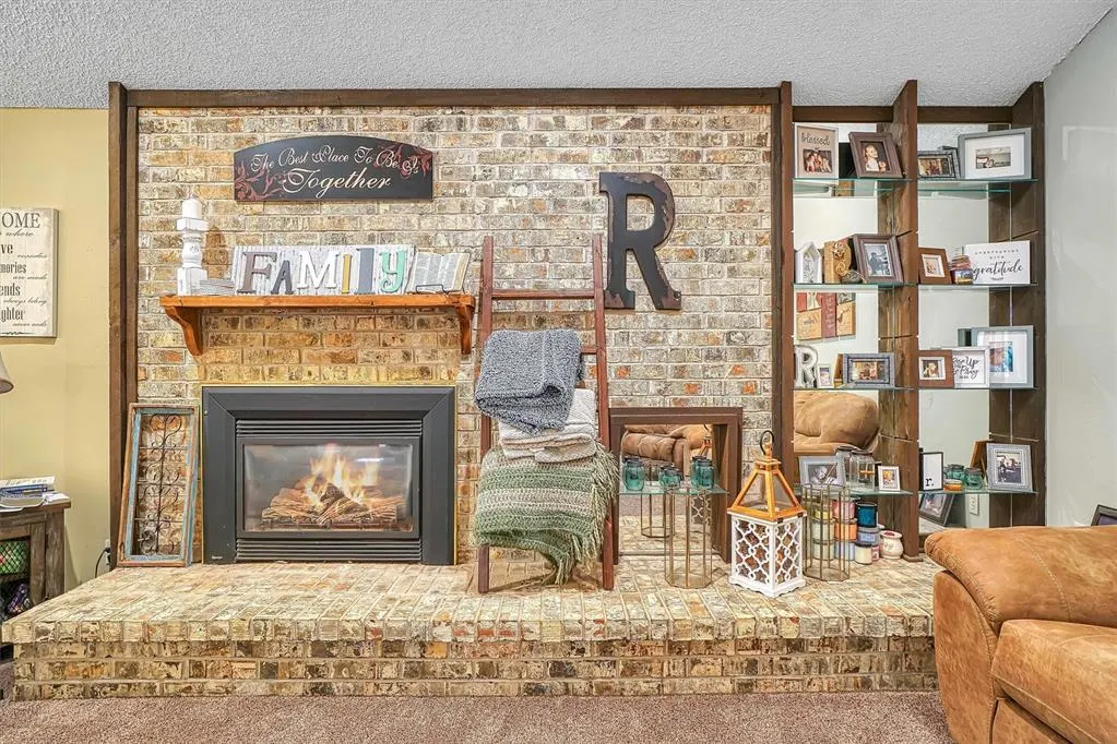 Photo 7 — 816 Rosehaven Drive, Altus, OK 73521