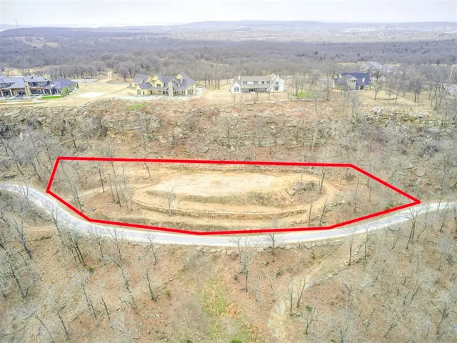 Photo 2 — 315 Stone Ridge Estates, Eufaula, OK 74432