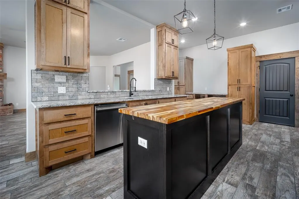 Photo 10 — 1430 County Street 2977, Blanchard, OK 73010