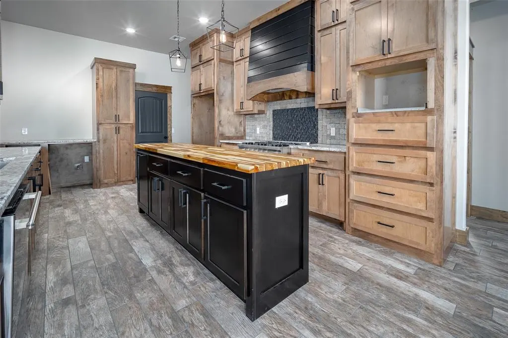 Photo 11 — 1430 County Street 2977, Blanchard, OK 73010