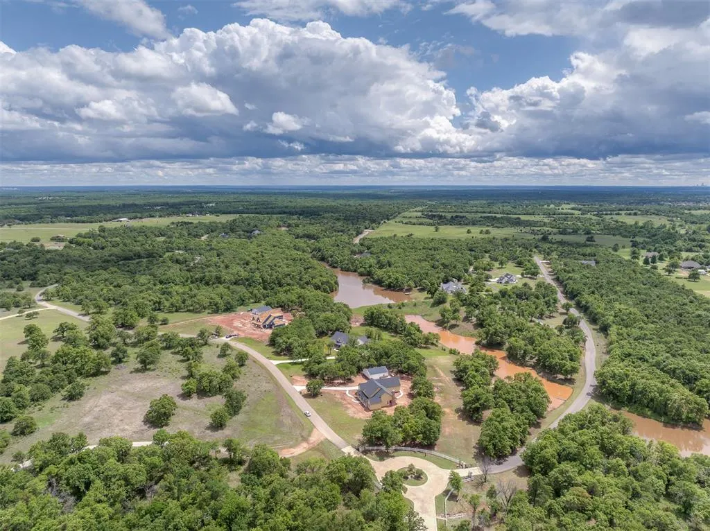 Photo 4 — 10200 Waterglen Road, Guthrie, OK 73044