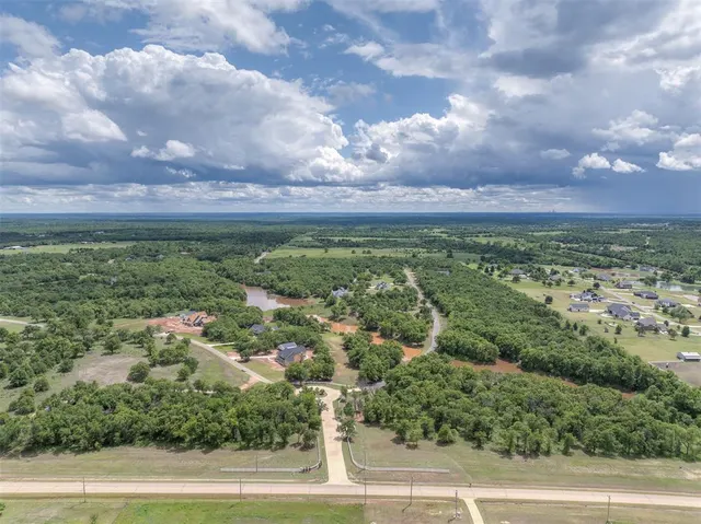 Photo 4 — 6109 Forrest Hills Road, Guthrie, OK 73044
