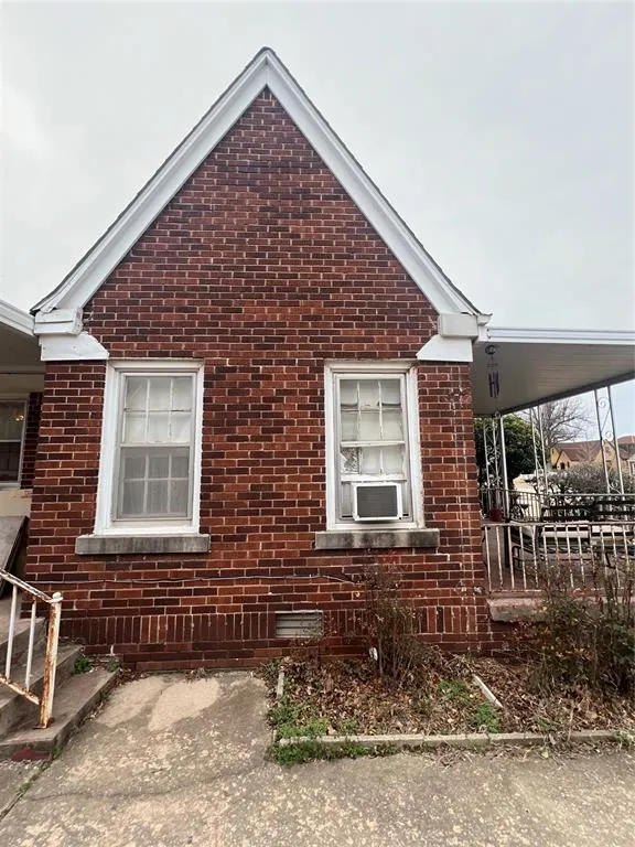 Photo 3 — 2224 NW 27th Street, Oklahoma City, OK 73107