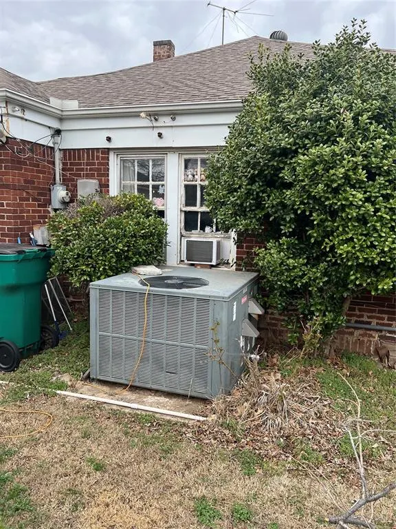 Photo 10 — 2224 NW 27th Street, Oklahoma City, OK 73107