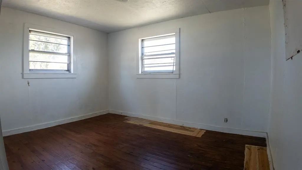 Photo 10 — 36266 E 120 Road, Seminole, OK 74884