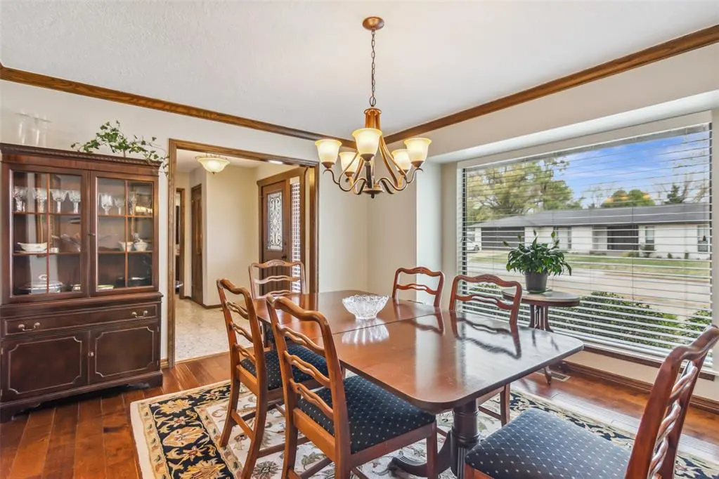 Photo 9 — 2128 Parkland Way, Norman, OK 73069