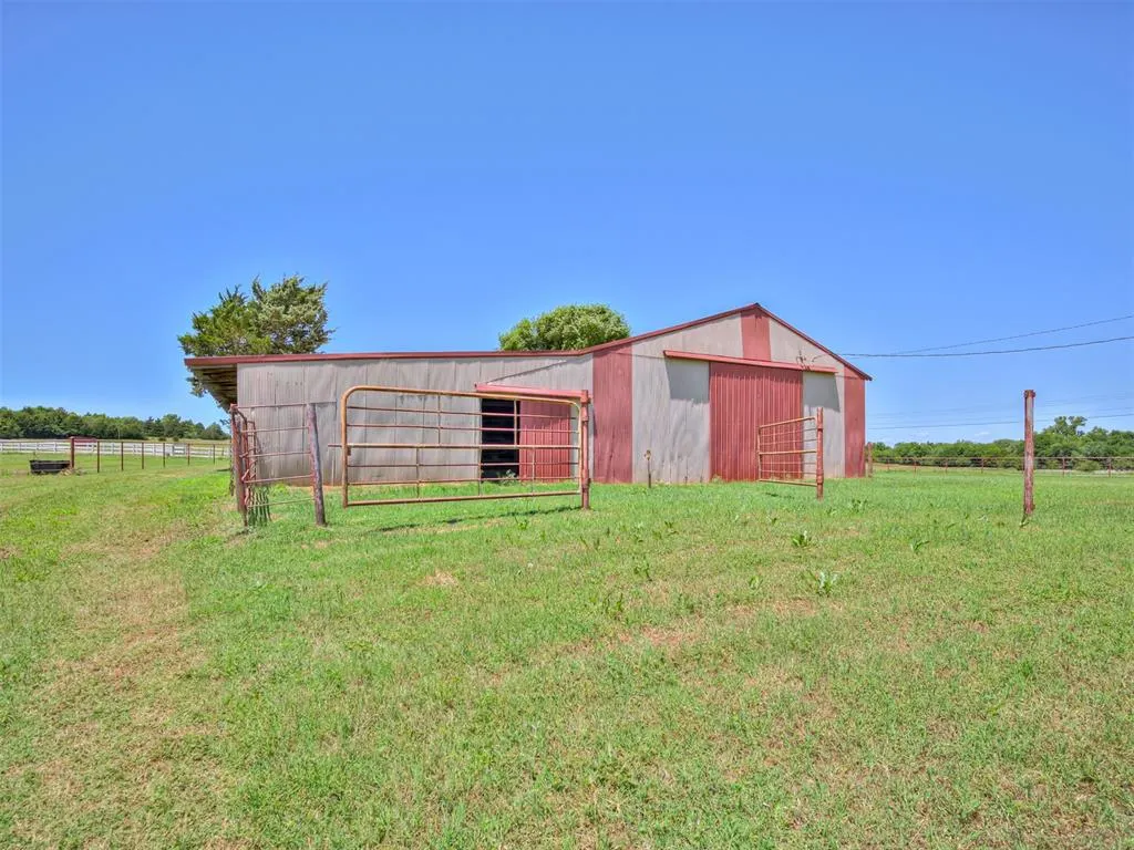 Photo 19 — 4200 E Cedar Lane, Noble, OK 73068