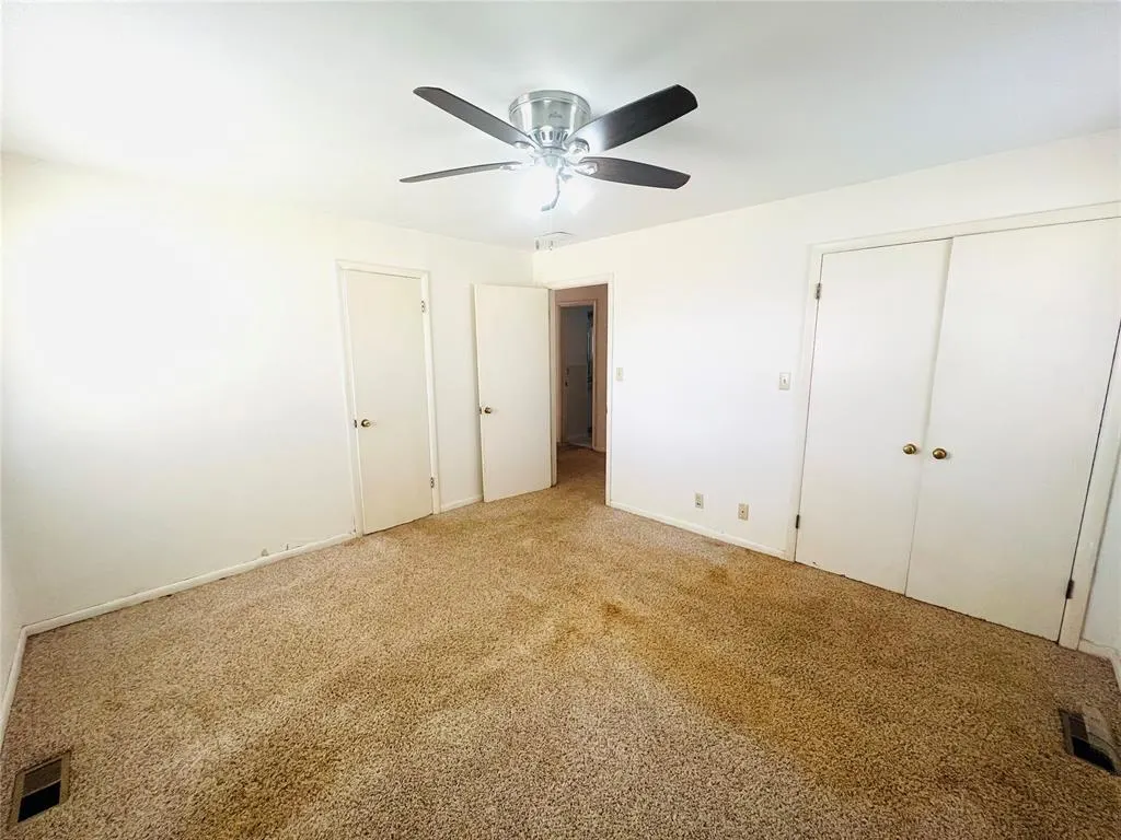 Photo 22 — 201 Iowa Avenue, Sayre, OK 73662