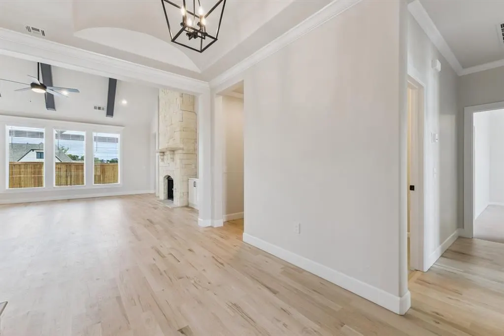 Photo 3 — 3924 Stone Hollow Lane, Edmond, OK 73034