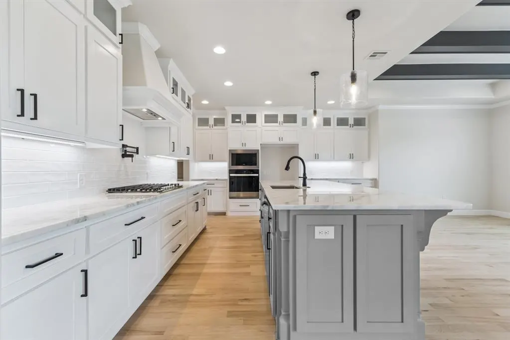 Photo 8 — 3924 Stone Hollow Lane, Edmond, OK 73034