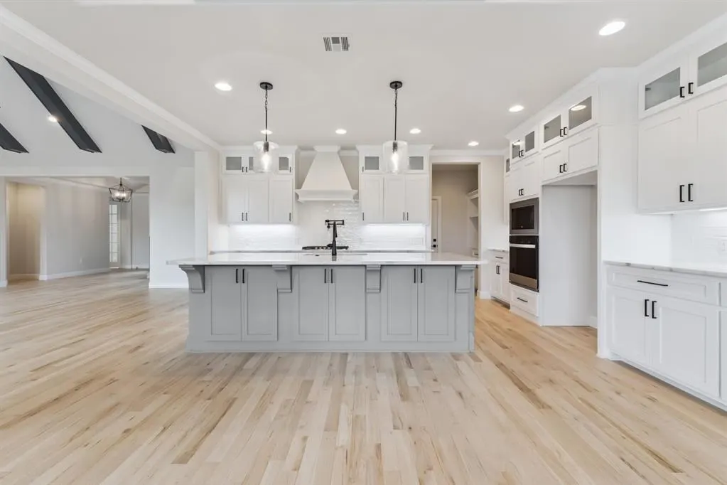 Photo 11 — 3924 Stone Hollow Lane, Edmond, OK 73034