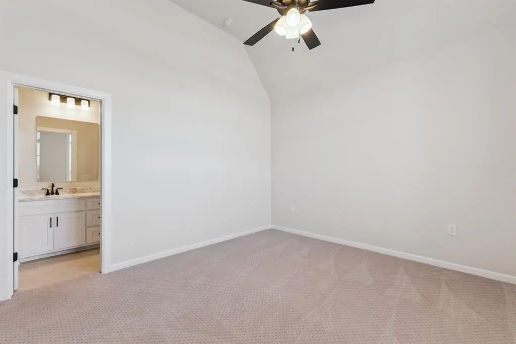 Photo 33 — 3924 Stone Hollow Lane, Edmond, OK 73034