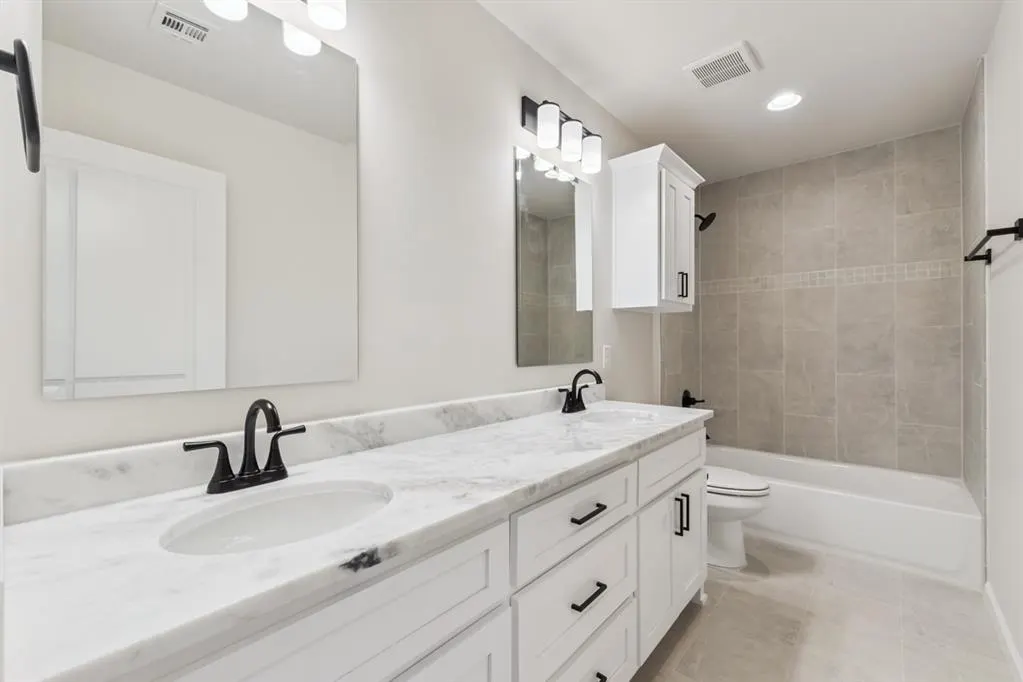 Photo 41 — 3924 Stone Hollow Lane, Edmond, OK 73034