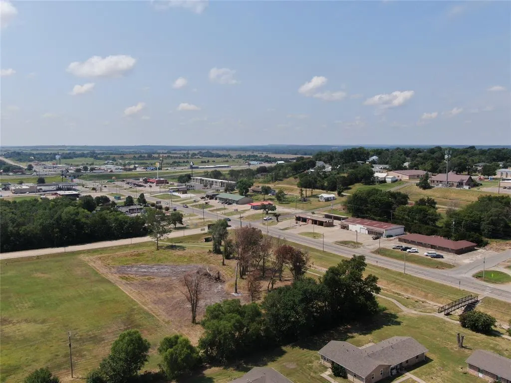 Photo 21 — 421 S Woody Guthrie Street, Okemah, OK 74859