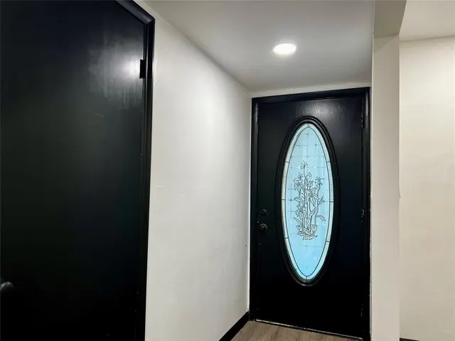 Photo 5 — 16 Allenhurst Avenue, Oklahoma City, OK 73114