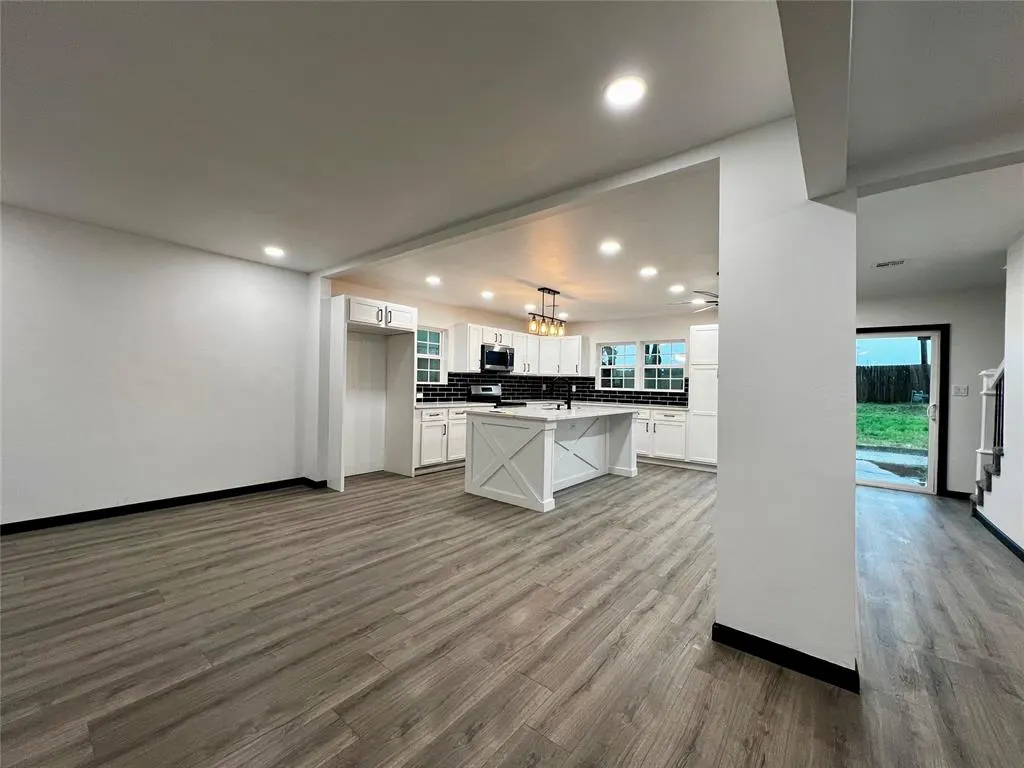 Photo 6 — 16 Allenhurst Avenue, Oklahoma City, OK 73114