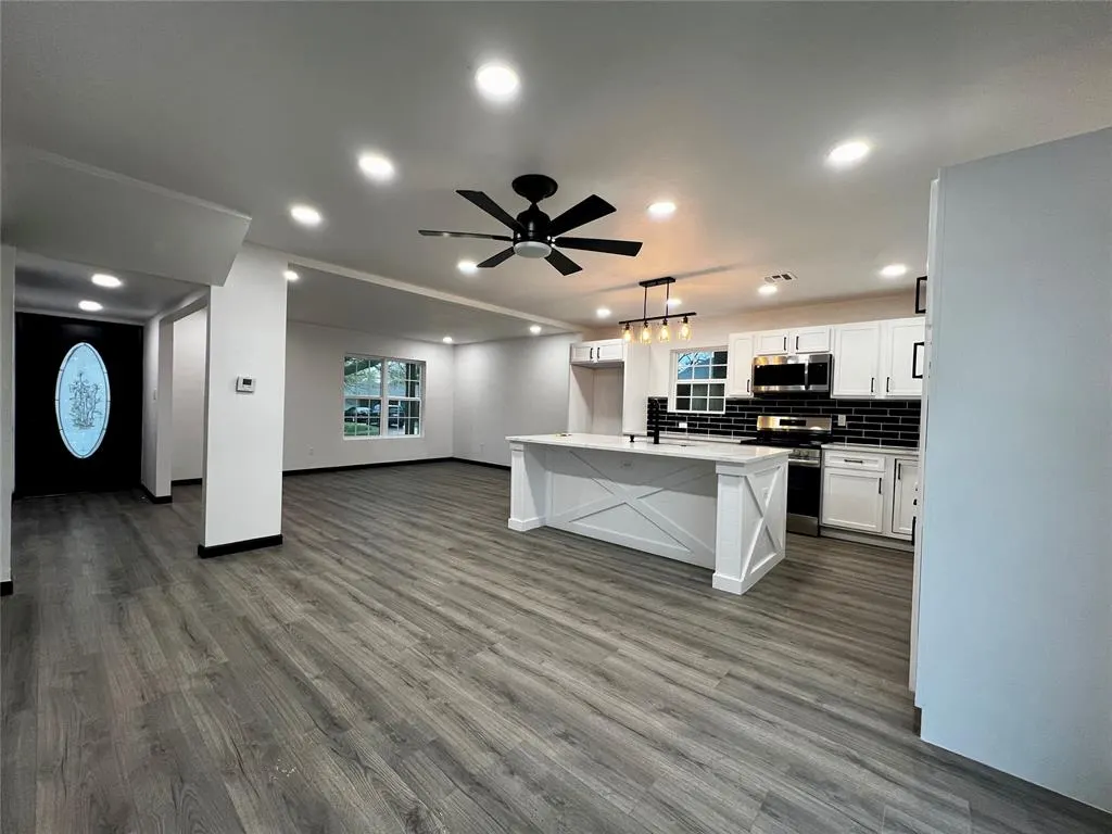 Photo 10 — 16 Allenhurst Avenue, Oklahoma City, OK 73114