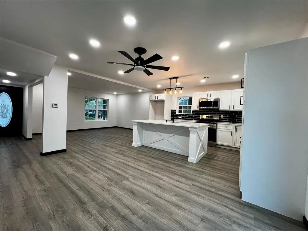 Photo 11 — 16 Allenhurst Avenue, Oklahoma City, OK 73114