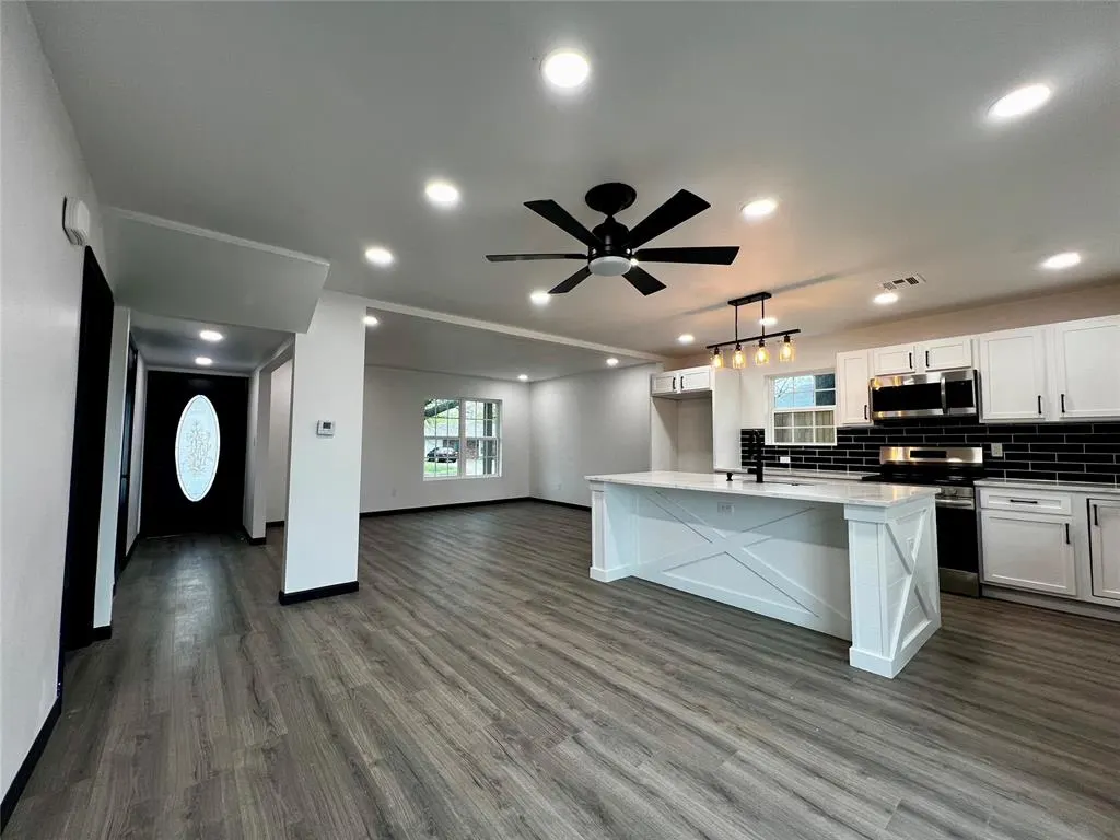 Photo 17 — 16 Allenhurst Avenue, Oklahoma City, OK 73114
