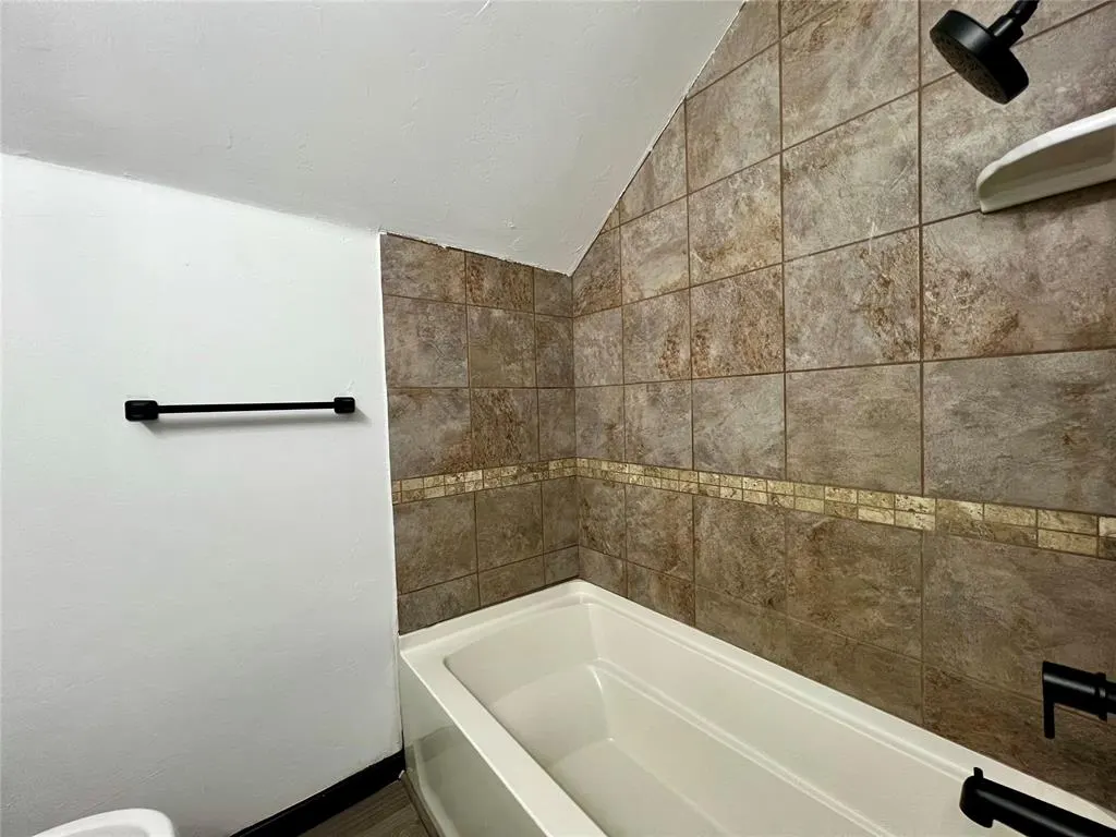 Photo 38 — 16 Allenhurst Avenue, Oklahoma City, OK 73114