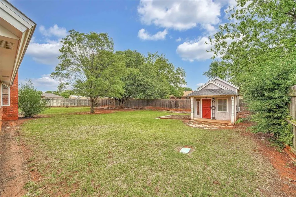 Photo 42 — 904 Kathys Place, Elk City, OK 73644
