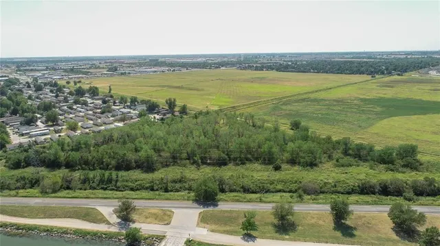 Photo 3 — W Overholser Road, Yukon, OK 73127