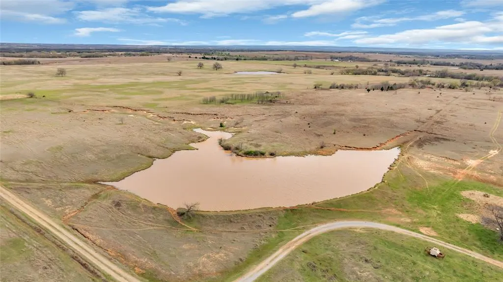 Photo 10 — E County Road 1630, Elmore City, OK 73433
