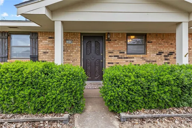 Photo 4 — 1316 D Street, Arapaho, OK 73620