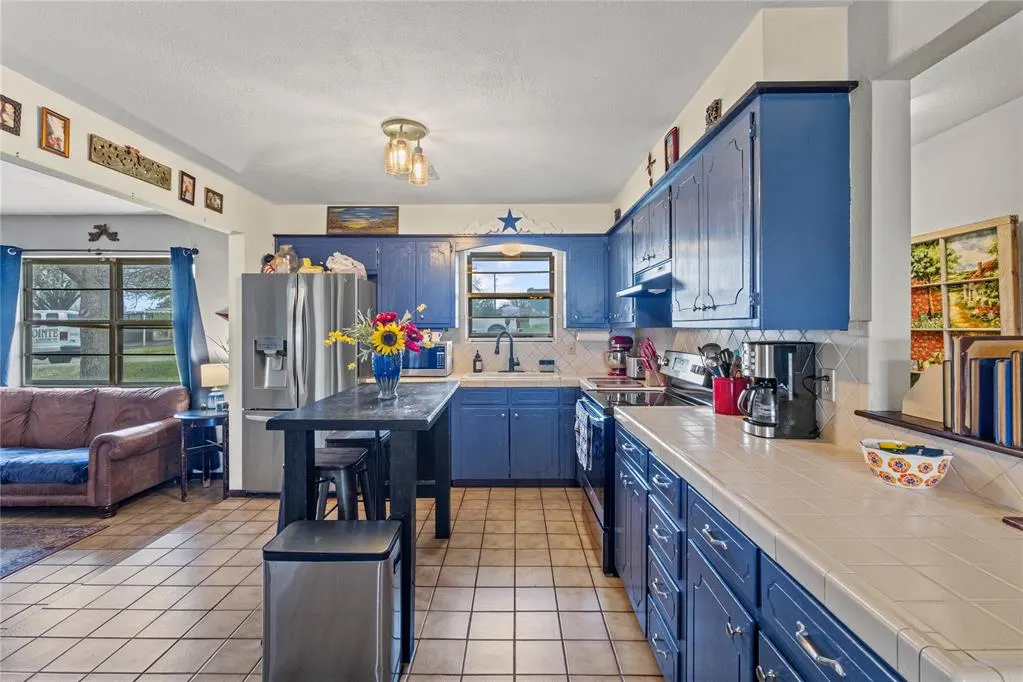 Photo 10 — 1316 D Street, Arapaho, OK 73620