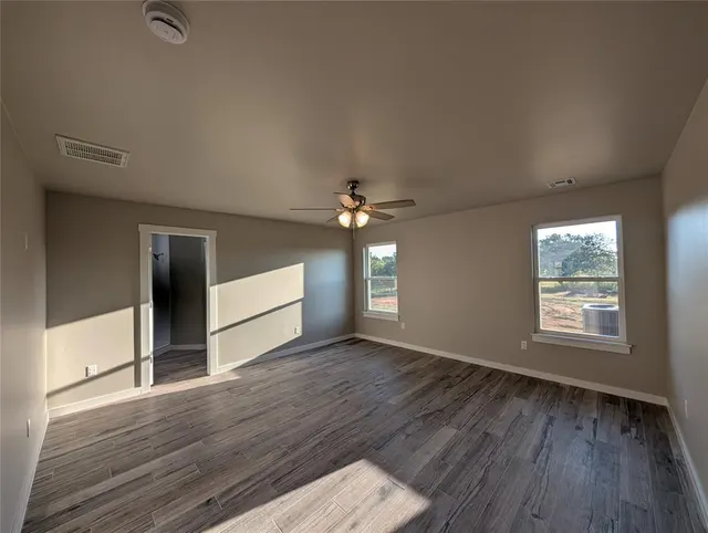 Photo 8 — 2184 Hilltop Lane, Blanchard, OK 73010