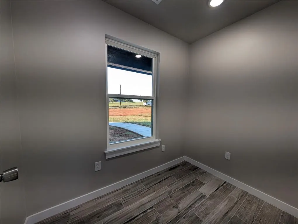 Photo 16 — 2184 Hilltop Lane, Blanchard, OK 73010