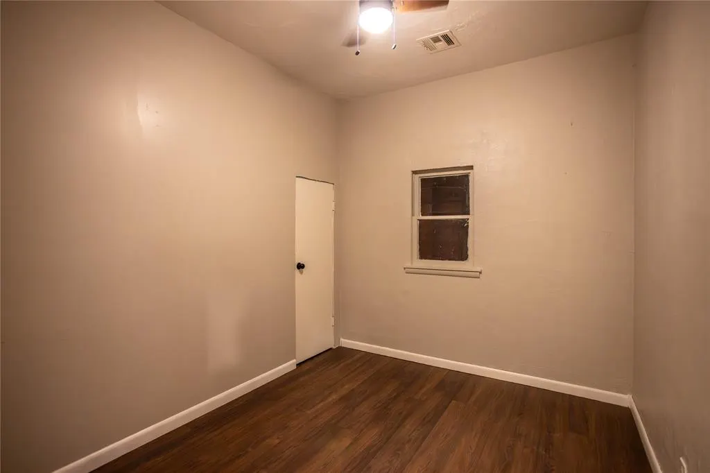 Photo 5 — 207 N Reimer Street, Corn, OK 73024