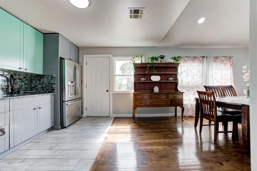 Photo 10 — 1140 Carter Drive, Oklahoma City, OK 73129