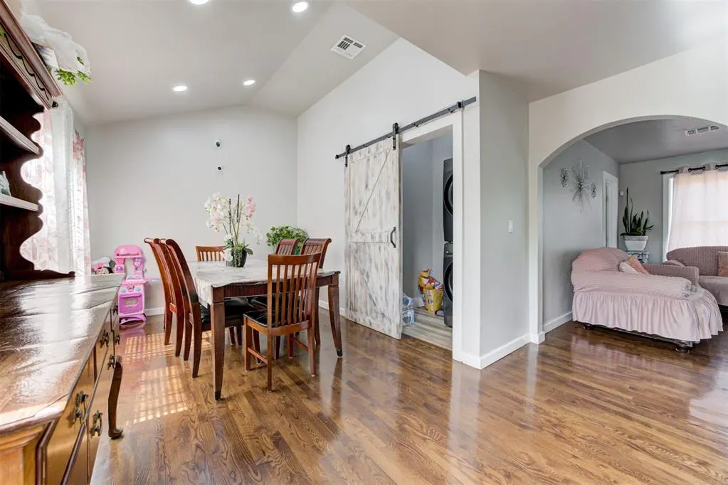 Photo 13 — 1140 Carter Drive, Oklahoma City, OK 73129