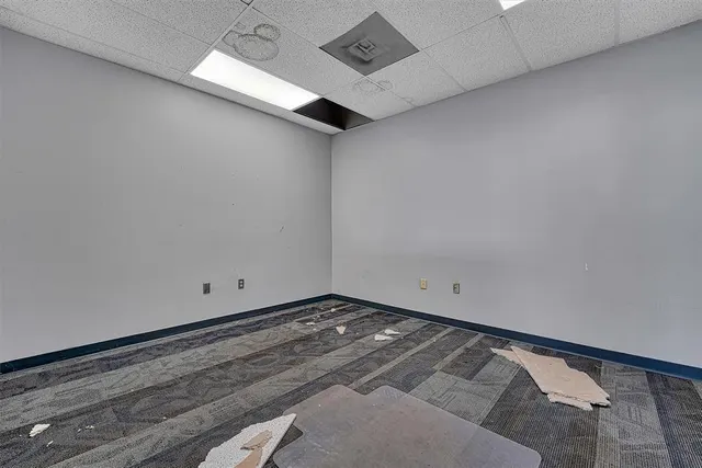 Photo 8 — 211 S 4th Street, Clinton, OK 73601