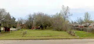 Sold home at Thomas Boulevard