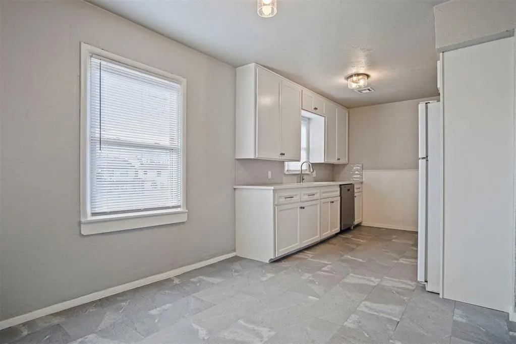 Photo 14 — 3004 SE 18th Place, Del City, OK 73115