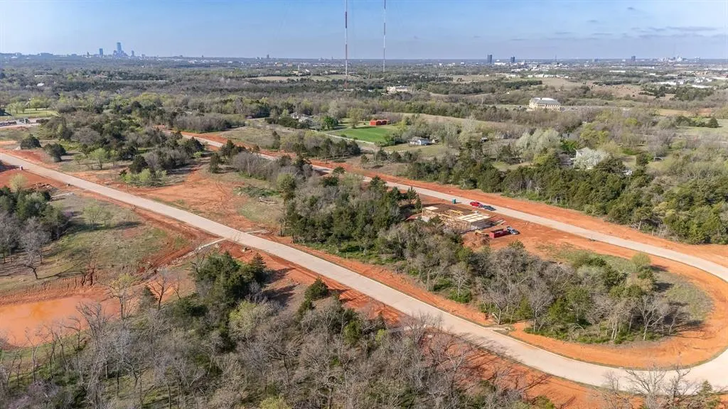 Photo 19 — 8351 W Wilshire Park Drive, Oklahoma City, OK 73131
