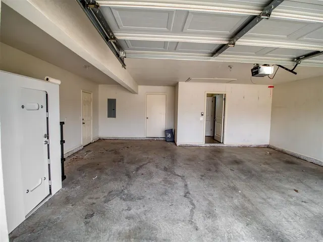 Photo 6 — 2509 Sutton Court, Shawnee, OK 74804