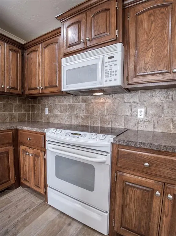 Photo 30 — 2509 Sutton Court, Shawnee, OK 74804