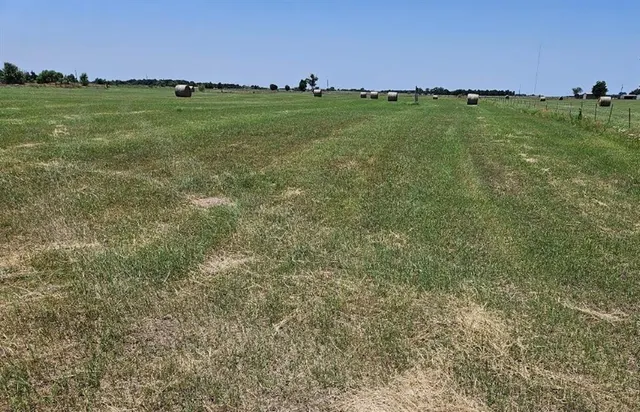 Photo 8 — 9415 N Rockwell Avenue, Crescent, OK 73028