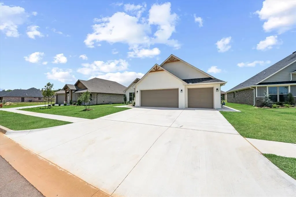 Photo 46 — 5001 Vine Cliff Road, Mustang, OK 73064