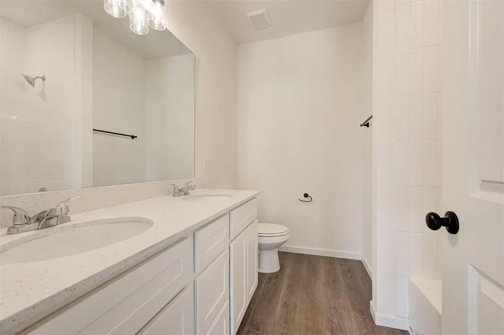 Photo 15 — 212 NW 122nd Street, Oklahoma City, OK 73114