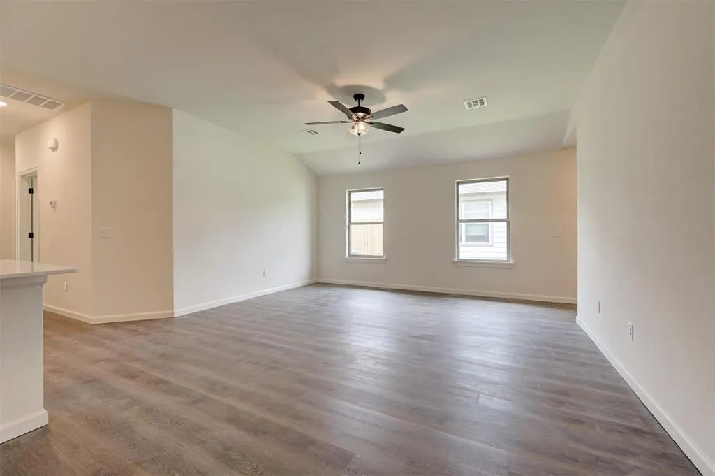Photo 26 — 212 NW 122nd Street, Oklahoma City, OK 73114