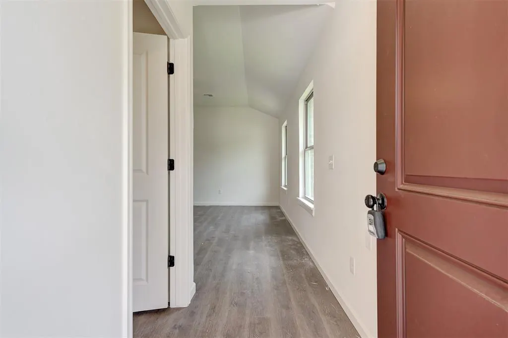 Photo 43 — 212 NW 122nd Street, Oklahoma City, OK 73114